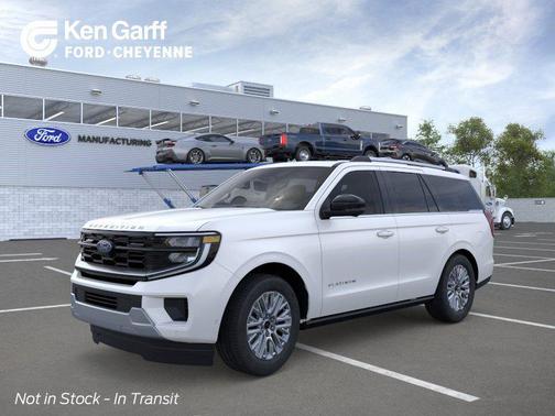 Star White Metallic Tri-Coat 2026 Ford Expedition Platinum