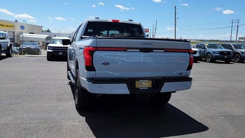 Avalanche 2023 Ford F-150 Lightning LARIAT