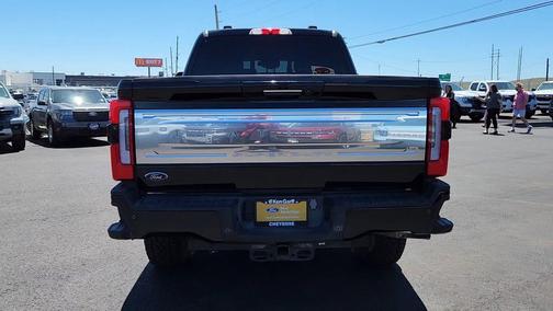 Agate Black Metallic 2024 Ford F-250 Platinum