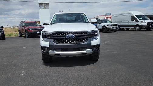 Oxford White 2025 Ford Ranger LARIAT