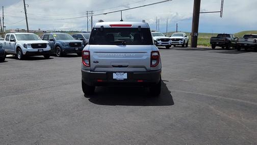 Iconic Silver Metallic 2023 Ford Bronco Sport Outer Banks
