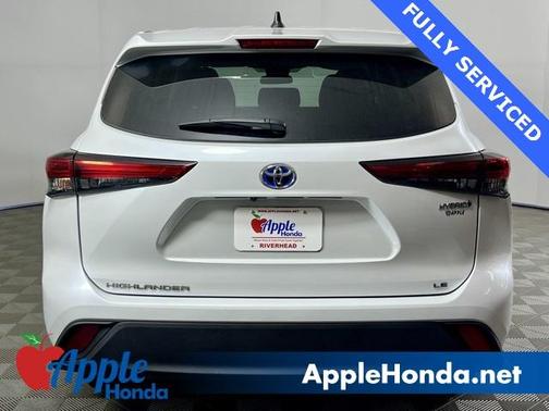2022 Toyota Highlander Hybrid LE