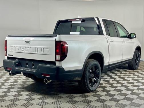 2025 Honda Ridgeline Black Edition