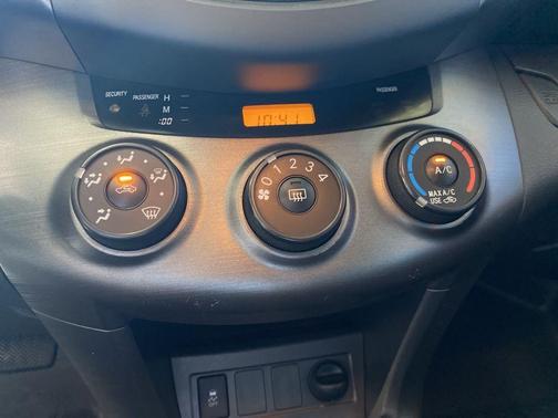 2010 Toyota RAV4 Sport