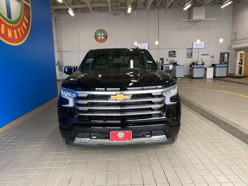 2025 Chevrolet Silverado 1500 High Country