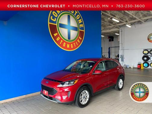2020 Ford Escape SE