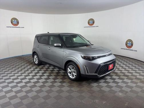Gray 2025 Kia Soul LX