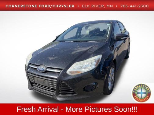 Black 2013 Ford Focus SE