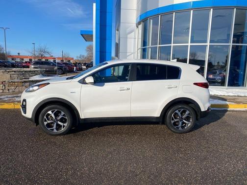 2022 Kia Sportage LX