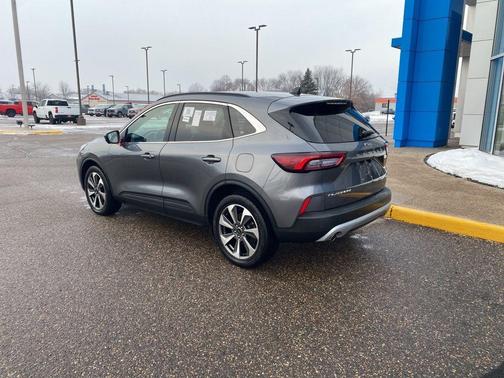 2023 Ford Escape Platinum