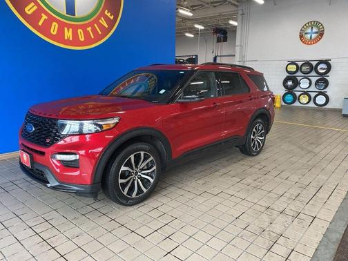 2022 Ford Explorer ST