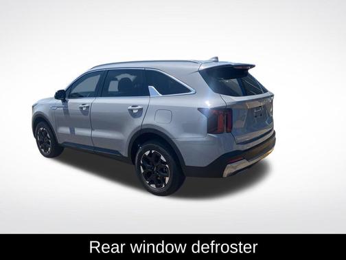 Gray 2025 Kia Sorento S