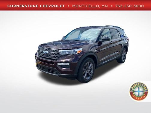 Red 2022 Ford Explorer XLT