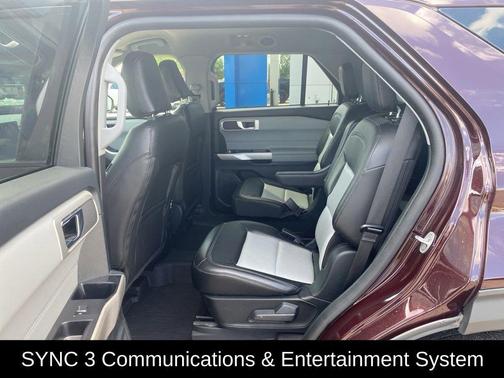 Red 2022 Ford Explorer XLT