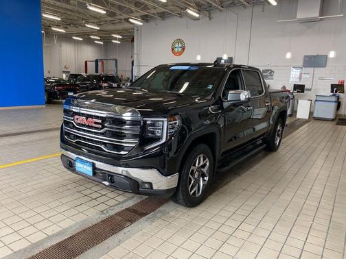 2023 GMC Sierra 1500 SLT