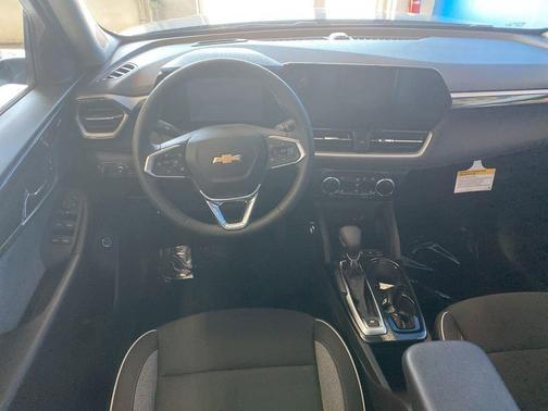 Gray 2026 Chevrolet Trailblazer LT