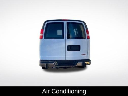 2021 GMC Savana 2500 Work Van