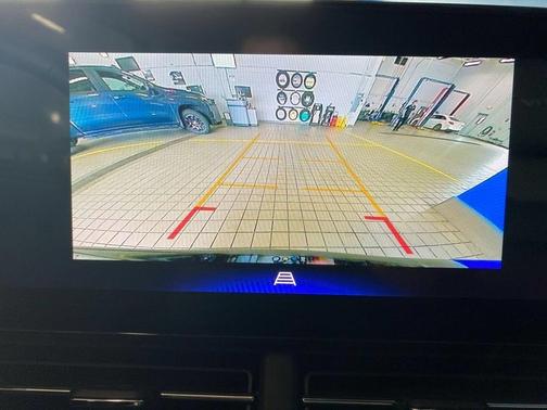 Black 2026 Chevrolet Trax ACTIV