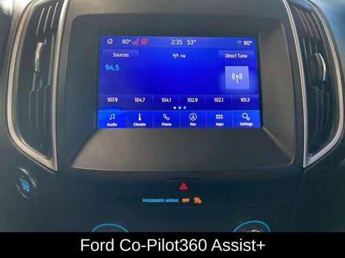 Green 2020 Ford Edge SEL