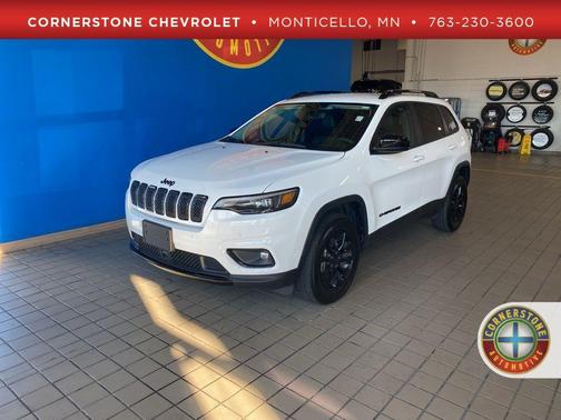 2023 Jeep Cherokee Altitude Lux