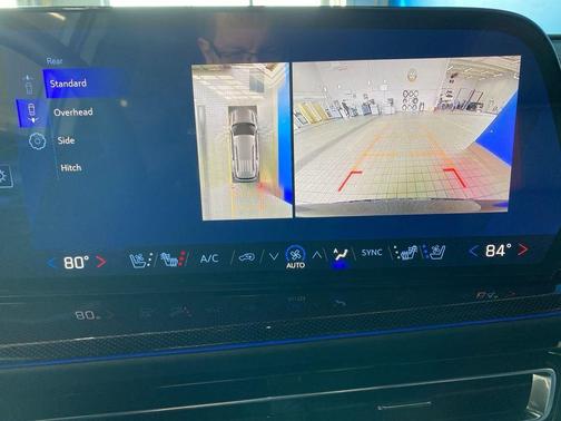 Mosaic Black Metallic 2026 Chevrolet Traverse RS