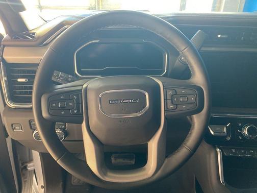 2024 GMC Sierra 3500 Denali