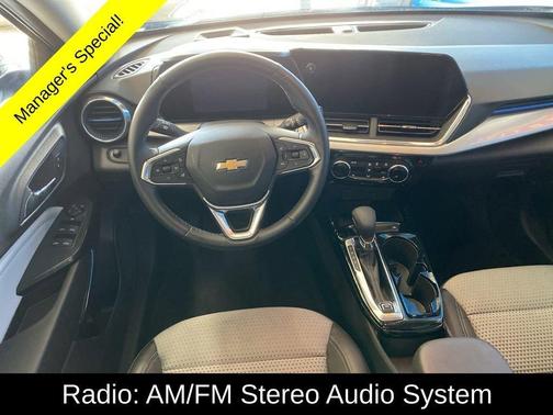 Black 2025 Chevrolet Trax LT