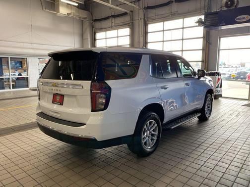 2023 Chevrolet Tahoe LS
