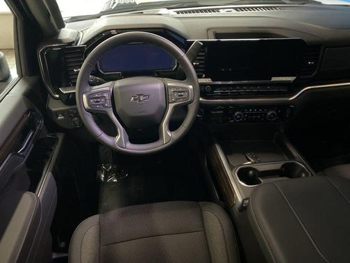 2026 Chevrolet Silverado 3500 LT