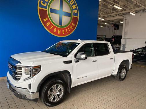 2024 GMC Sierra 1500 SLT