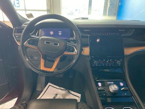 2023 Jeep Grand Cherokee L Summit