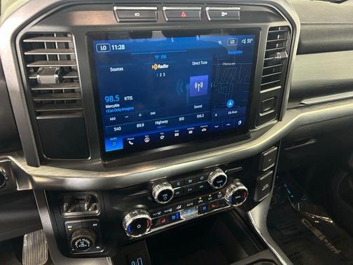 White 2023 Ford F-150 Lariat