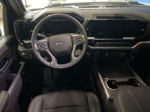 2026 Chevrolet Silverado 3500 LT