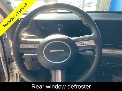 2025 Hyundai KONA SEL