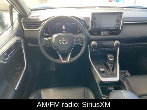 2019 Toyota RAV4 Hybrid XSE