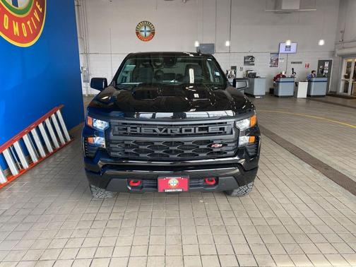 2023 Chevrolet Silverado 1500 Custom Trail Boss