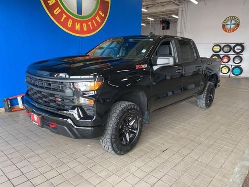 2023 Chevrolet Silverado 1500 Custom Trail Boss