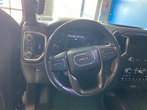 2022 GMC Sierra 2500 AT4