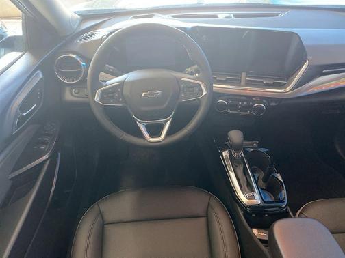 Green 2026 Chevrolet Trax ACTIV