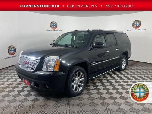 Black 2011 GMC Yukon XL 1500 Denali