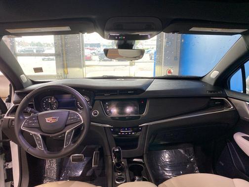 2021 Cadillac XT5 Sport