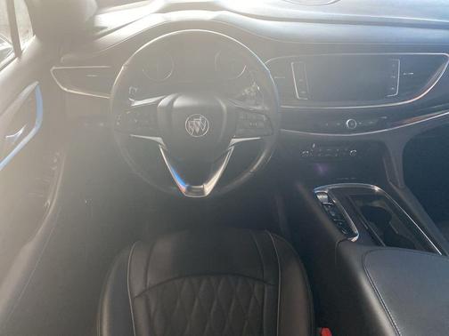2022 Buick Enclave Avenir