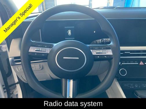 White Pearl 2025 Hyundai TUCSON SEL