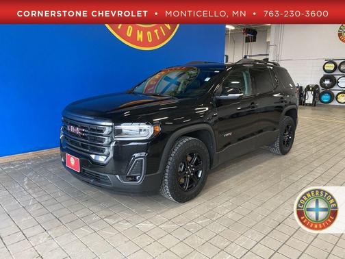 2023 GMC Acadia AT4