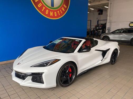2025 Chevrolet Corvette E-Ray