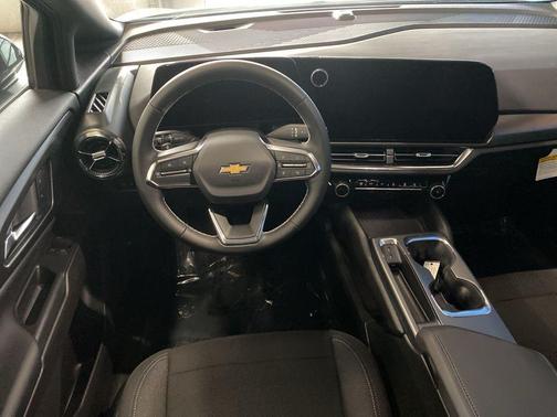 2026 Chevrolet Equinox EV LT 1