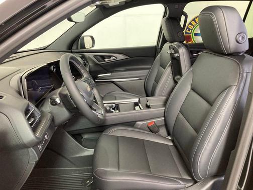 Black 2026 Chevrolet Traverse LT