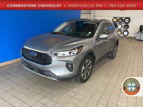 2024 Ford Escape Platinum