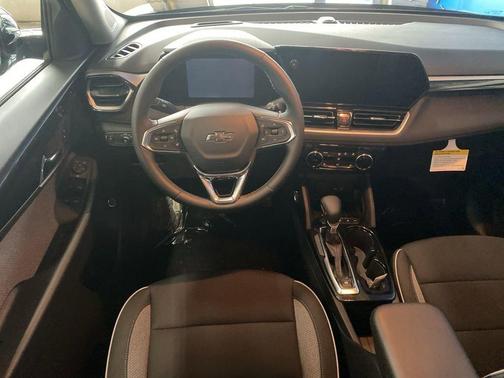 Black 2026 Chevrolet Trailblazer LT