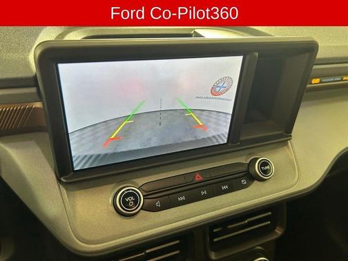 White 2022 Ford Maverick Lariat